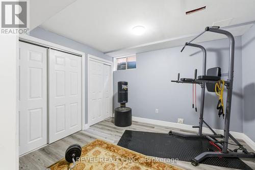 34 Haskins Court, Hamilton, ON - Indoor Photo Showing Gym Room