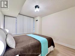 2 Closets In Bedroom - 