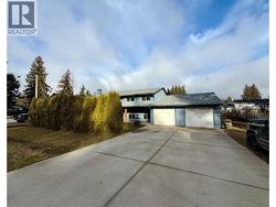606 Spruce Street  Sicamous, BC V0E 2V0