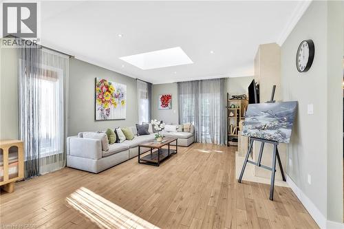 600 Henderson Drive, Aurora, ON - Indoor Photo Showing Other Room