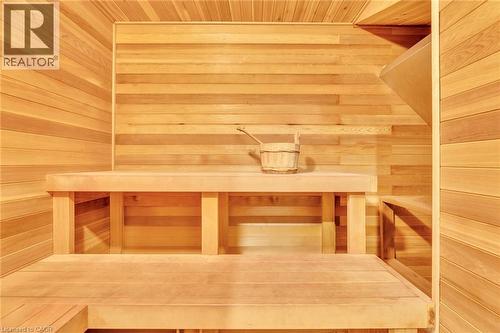 600 Henderson Drive, Aurora, ON - Indoor Photo Showing Other Room