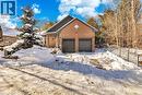 600 Henderson Drive, Aurora, ON  - Outdoor 