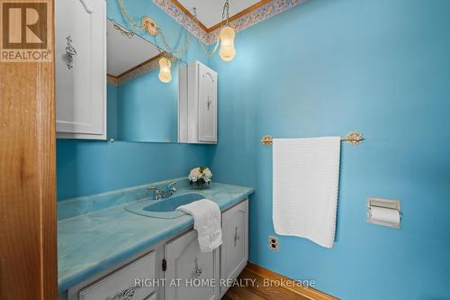 757 Dickens Avenue, Ottawa, ON - Indoor Photo Showing Laundry Room