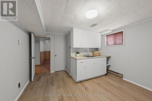 757 Dickens Avenue, Ottawa, ON - Indoor Photo Showing Kitchen