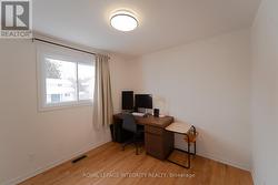 Bedroom 4 /office - 