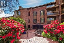 PH2 2320 W 40TH AVENUE  Vancouver, BC V6M 4H6