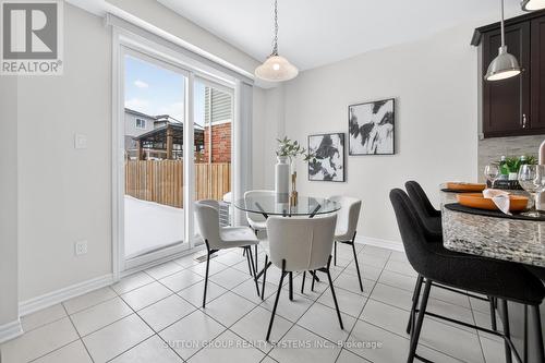 693 Doon South Drive, Kitchener, ON - Indoor Photo Showing Dining Room
