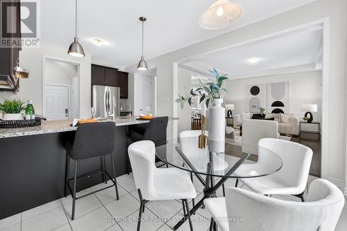 693 Doon South Drive, Kitchener, ON - Indoor Photo Showing Dining Room