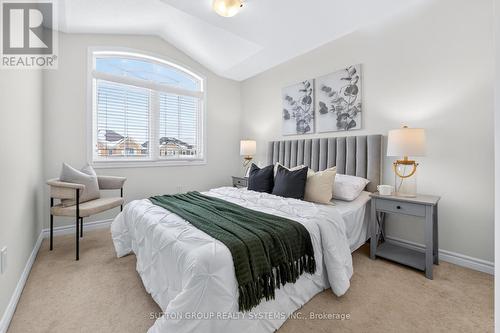 693 Doon South Drive, Kitchener, ON - Indoor Photo Showing Bedroom