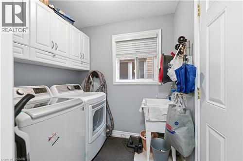 34 Haskins Court, Hamilton, ON - Indoor Photo Showing Laundry Room