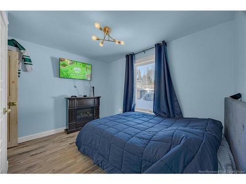 9 Crest Ave, Heathland, NB 