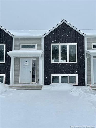 271 Elsliger St, Dieppe, NB 