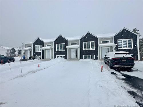 271 Elsliger St, Dieppe, NB 
