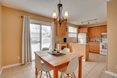 Vue d'ensemble - 27 Rue Bourgeau N., Gatineau (Aylmer), QC - Indoor Photo Showing Dining Room