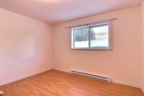 Logement - 798  - 800 Boul. Des Chutes, Québec (Beauport), QC - Indoor Photo Showing Other Room