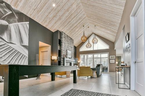 Salle de jeux - 539 Ch. Du Poète, Prévost, QC - Indoor Photo Showing Other Room