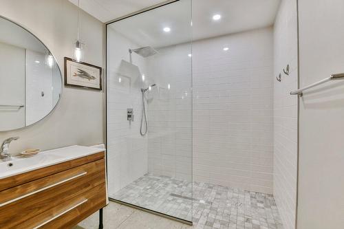 Salle de bains - 539 Ch. Du Poète, Prévost, QC - Indoor Photo Showing Bathroom