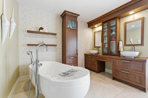 Salle de bains attenante à la CCP - 537 Rg De La Rivière S., Saint-Lin/Laurentides, QC 