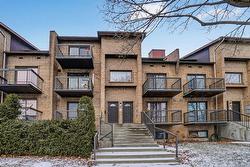 3-3625 Boul. des Trinitaires  Montréal (Le Sud-Ouest), QC H4E 4L3