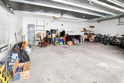 Garage - 