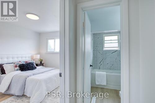 514 Krug Street, Kitchener, ON - Indoor Photo Showing Bedroom