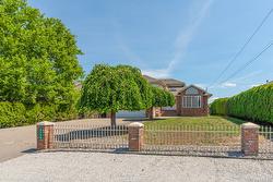 2529 Thacker Drive  West Kelowna, BC V1Z 1W2