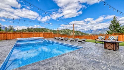 945 Westridge Way, Invermere, BC - Outdoor With In Ground Pool With Backyard