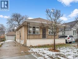 2318 CADILLAC ST  Windsor, ON N8W 3Y4