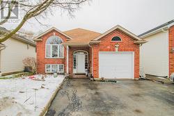 40 GRETEL DRIVE  Welland (N. Welland), ON L3C 7H6