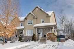 574 Rue du Clos-des-Ducs  Prévost, QC J0R 1T0