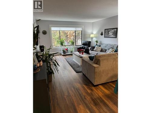 1903 Lindahl Street Unit# 103 Lot# 3, Kelowna, BC - Indoor Photo Showing Living Room
