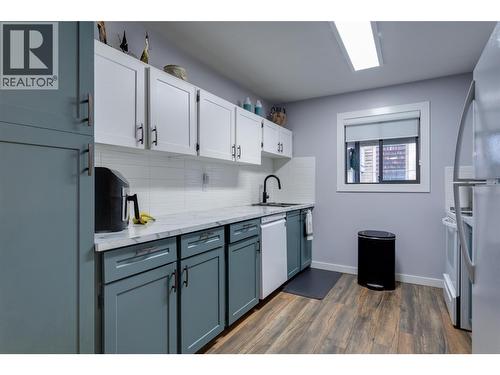 1903 Lindahl Street Unit# 103 Lot# 3, Kelowna, BC - Indoor Photo Showing Kitchen