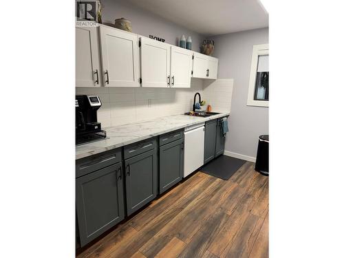 1903 Lindahl Street Unit# 103 Lot# 3, Kelowna, BC - Indoor Photo Showing Kitchen
