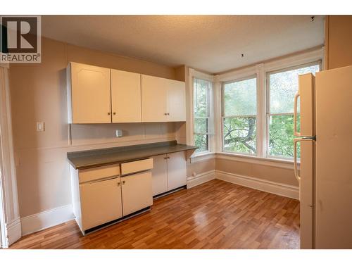 32 Battle Street W, Kamloops, BC - Indoor Photo Showing Other Room