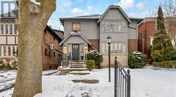 2ND FLOOR - 5 KILLARNEY ROAD  Toronto, ON M5P 1L7