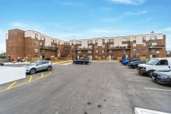 103(upper)-1055A Forestwood Drive  Mississauga, ON L5C 2T8