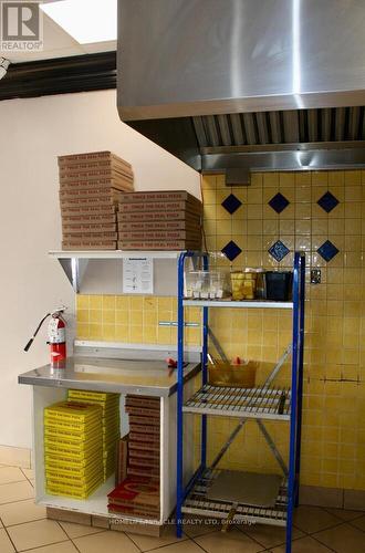 697 Queenston Road, Hamilton, ON 