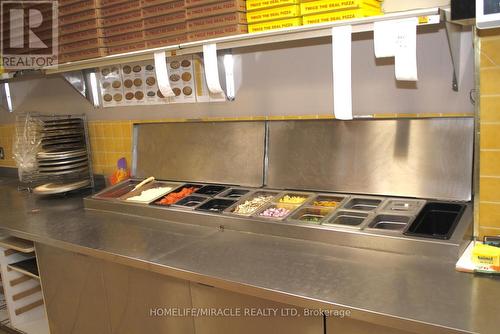 697 Queenston Road, Hamilton, ON 