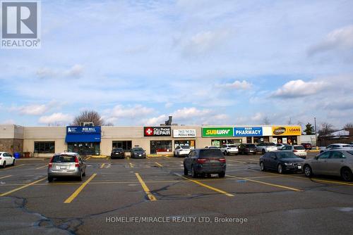 697 Queenston Road, Hamilton, ON 