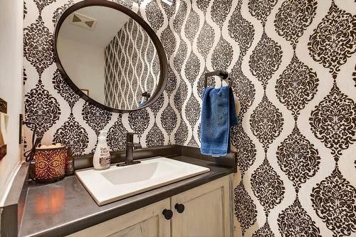 1-1450 Rose Meadow Drive, West Kelowna, BC - Indoor Photo Showing Bathroom