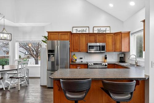 1-1450 Rose Meadow Drive, West Kelowna, BC - Indoor Photo Showing Kitchen With Stainless Steel Kitchen With Double Sink