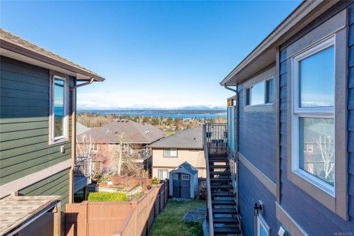 672 Pacific Heights Lane, Campbell River, BC 