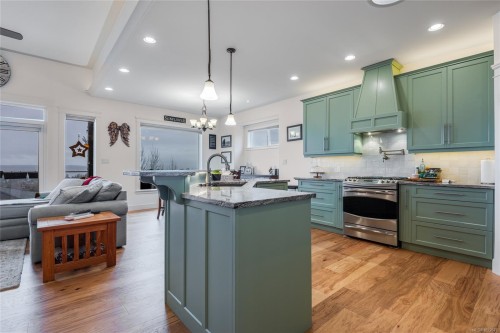 672 Pacific Heights Lane, Campbell River, BC 