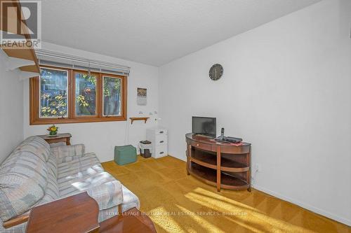 2063 Waters Edge Drive, Oakville, ON - Indoor