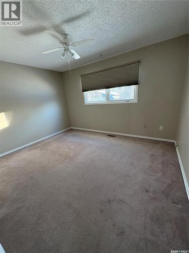 112 2Nd Avenue E, Kelvington, SK - Indoor Photo Showing Other Room