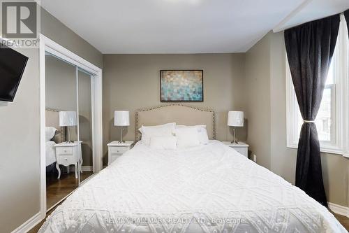 4 King Edward Avenue, Toronto, ON - Indoor Photo Showing Bedroom