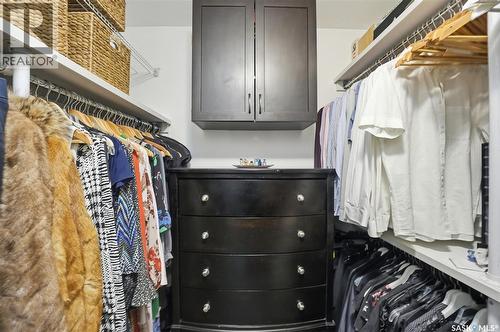 323 Hettle Cove, Saskatoon, SK - Indoor With Storage