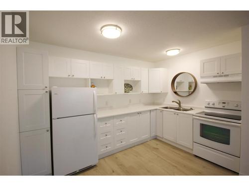 150 Skaha Place Unit# 402  Penticton, BC V2A 7K1