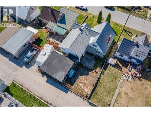 945 Thackeray Street, Warfield, BC - Outdoor With View