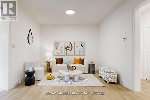 29 Robert Osprey Drive, Markham, ON - Indoor Photo Showing Living Room